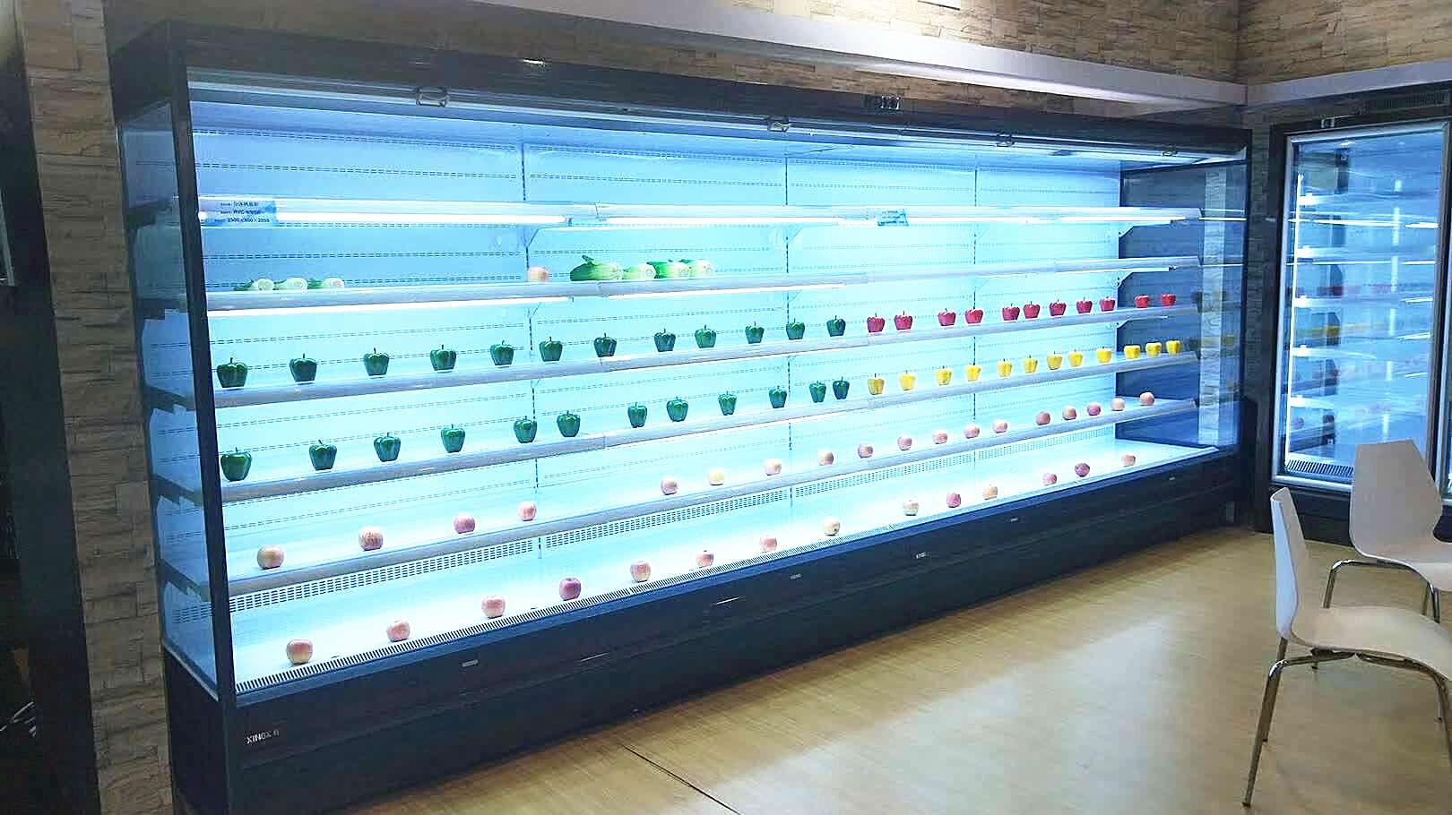 【格美冷柜】超市冷柜安装降低噪音的注意事项
